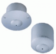 CONNECTION N&C VCD-54 Cámara color 1/3 CCD para encatrar en techo